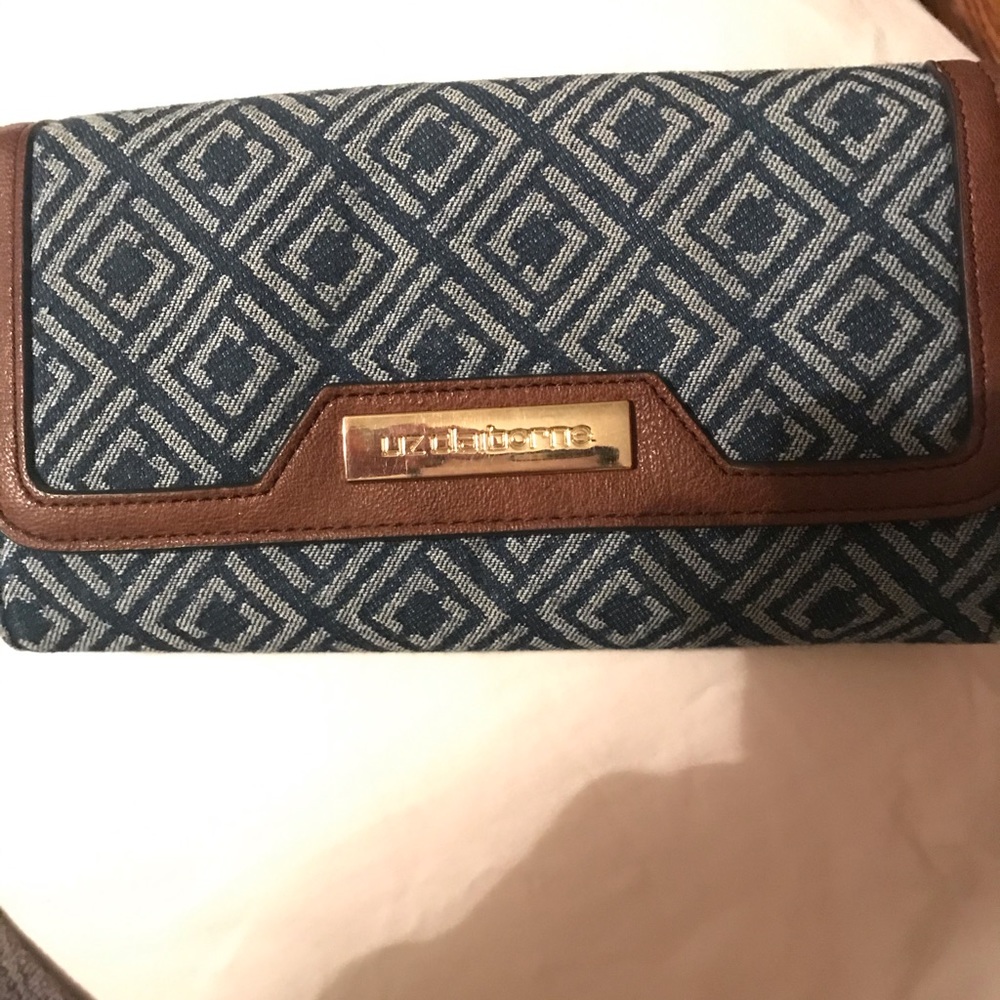 Wallet - Picture 2 of 3